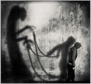 Un espíritu que obsesiona a un hombre